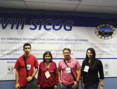 Professora e estudantes da USC participam de Simp�sio Internacional sobre cogumelos comest�veis