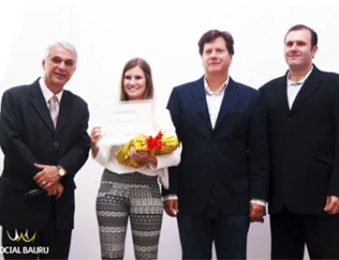 Estudantes do curso de Design da USC so premiados em concurso na rea