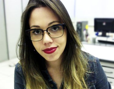 Estudante da Pós-Graduação em Meios em Design de Superfície da USC conquista primeiro lugar em Concurso