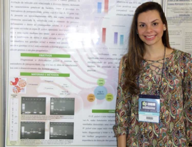 Estudante de Biomedicina da USC apresentou trabalho em Encontro Nacional da rea