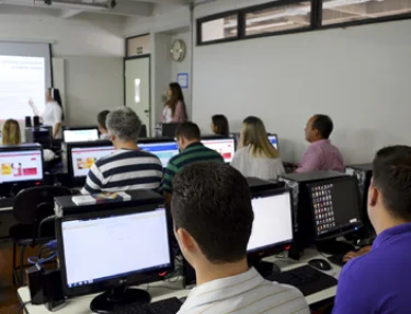 USC realizou treinamento presencial para uso do Portal de Peridicos