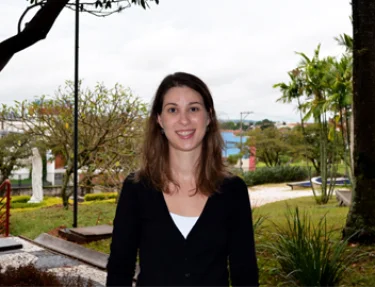 Professora do Programa de Mestrado em Fisioterapia da USC recebe prmio de melhor pster em congresso