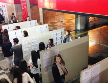 Estudantes de Nutri��o da USC contam sua hist�ria nutricional