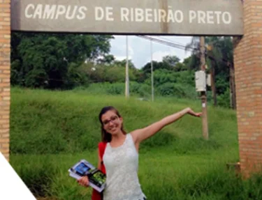 Egressa de Biomedicina da USC foi aprovada em Programa de Mestrado