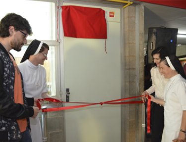 Laboratório Farmácia Universitária é inaugurado na USC durante jornada do curso