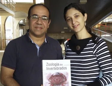 Professores da USC participam de autoria de livro didtico