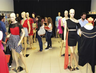 Empreendermoda apresentou cria��o dos estudantes para o ver�o 2016/2017