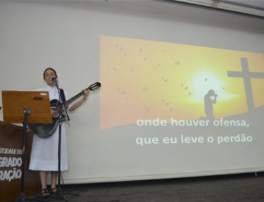 Celebra��o de Madre Cl�lia na USC