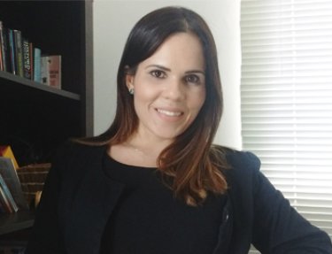 Ex-aluna da USC est� entre os 15 brasileiros de destaque do LinkedIn