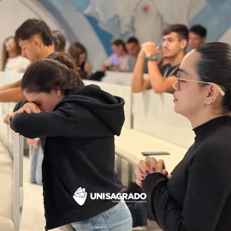 Adora��o Eucar�stica | 01/04