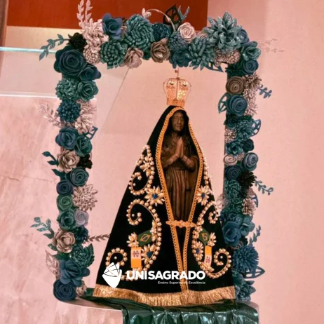 Momento Mariano - Coroa��o de Nossa Senhora | 18/05