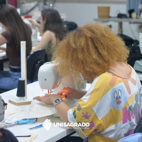 Design de Moda - Processos produtivos e tecnologia da confeco 02/09