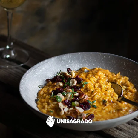 UNISAGRADO oferece curso de risoto com técnicas clássicas e criativas da culinária italiana