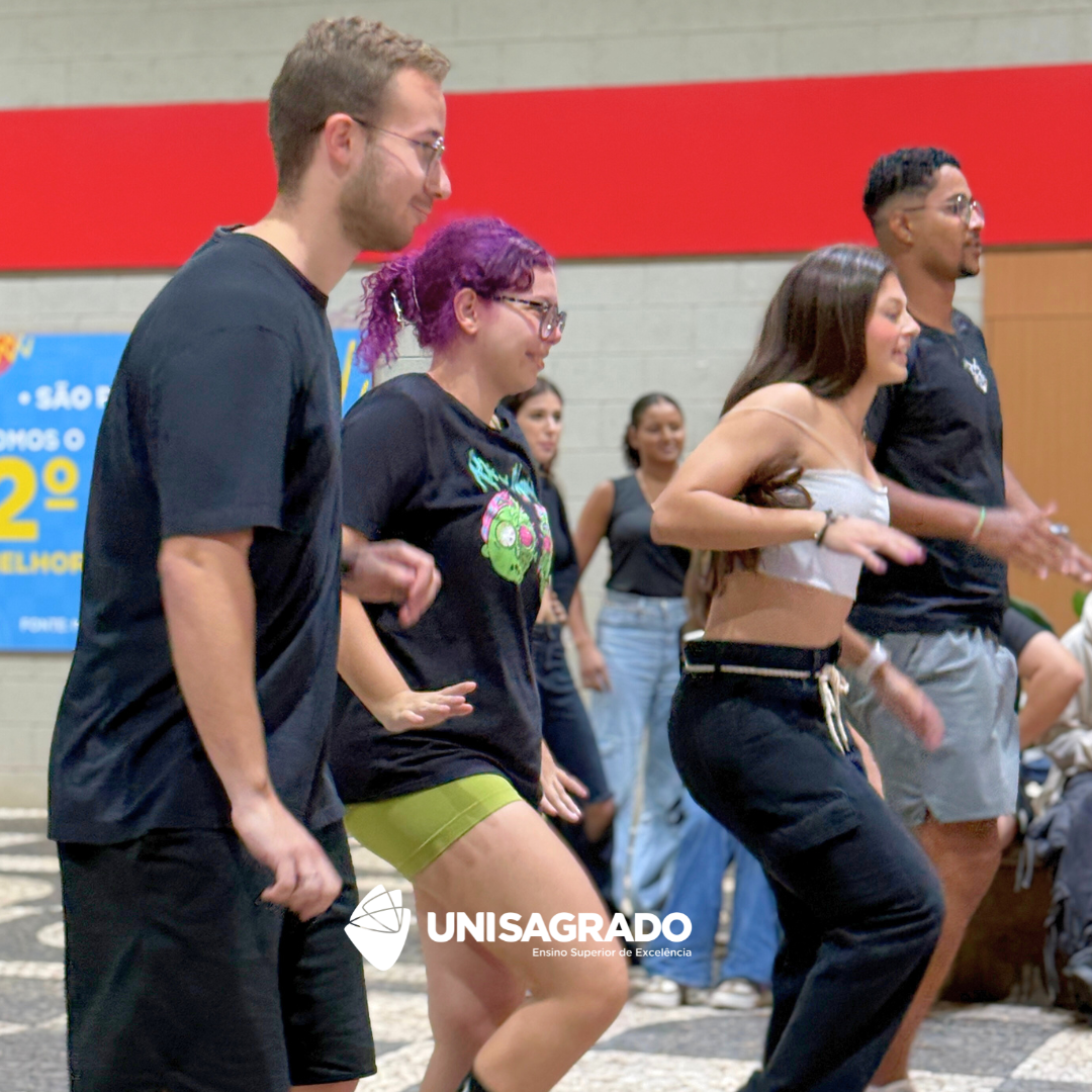 Pr�tica de movimento e dan�a com recursos digitais - Ed. F�sica | 11/03